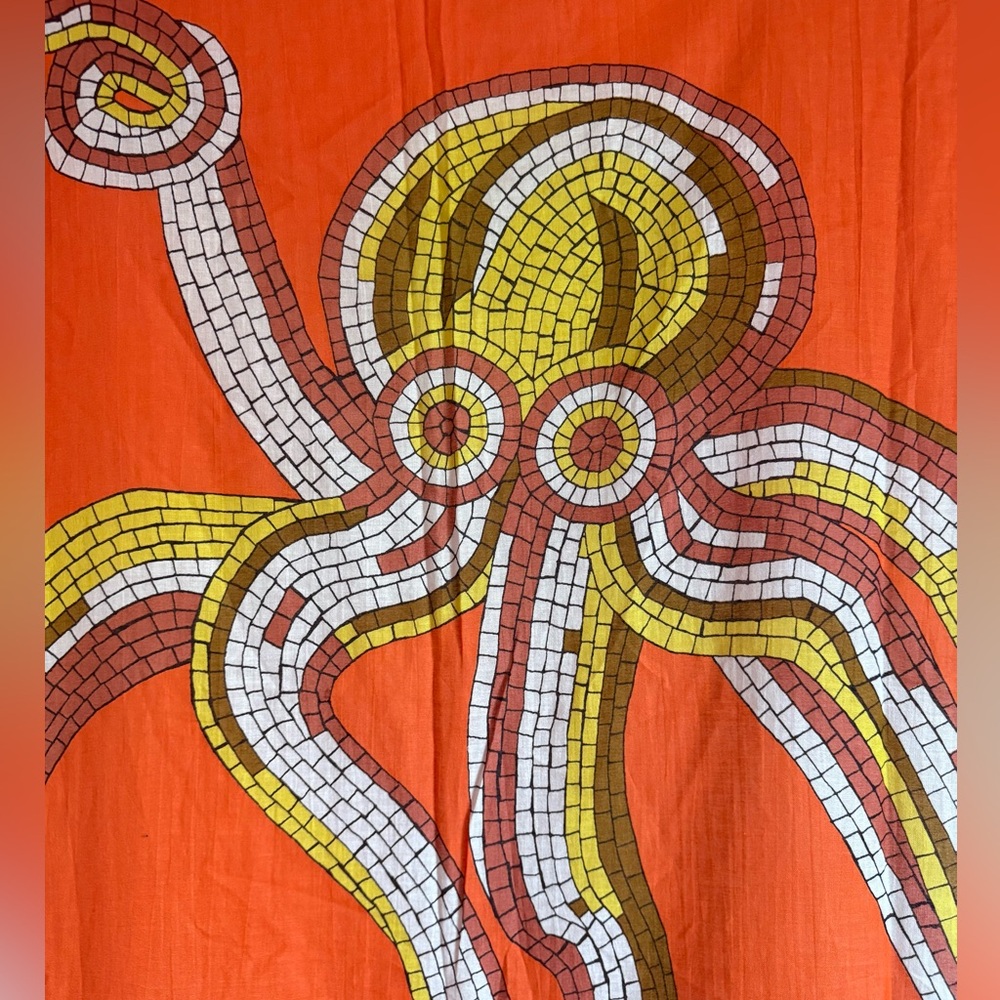 ๐คฉ๐ ๐งก๐ Octopus Scarf Shawl Sarong Pareo Inoui Editions - Picture 3 of 5